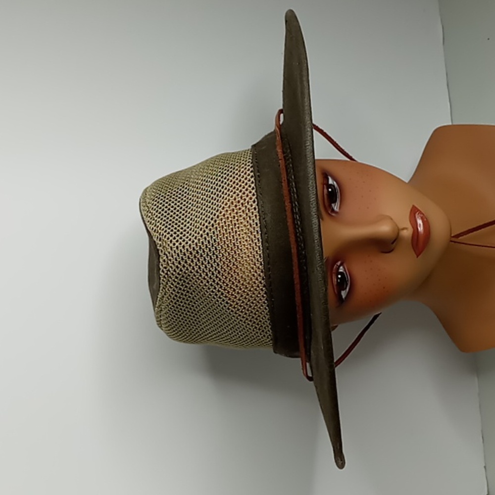 Bass Pro Shop- "Gone Fishing" Wide Brim Safari Air Weave Fedora -Gray Olive